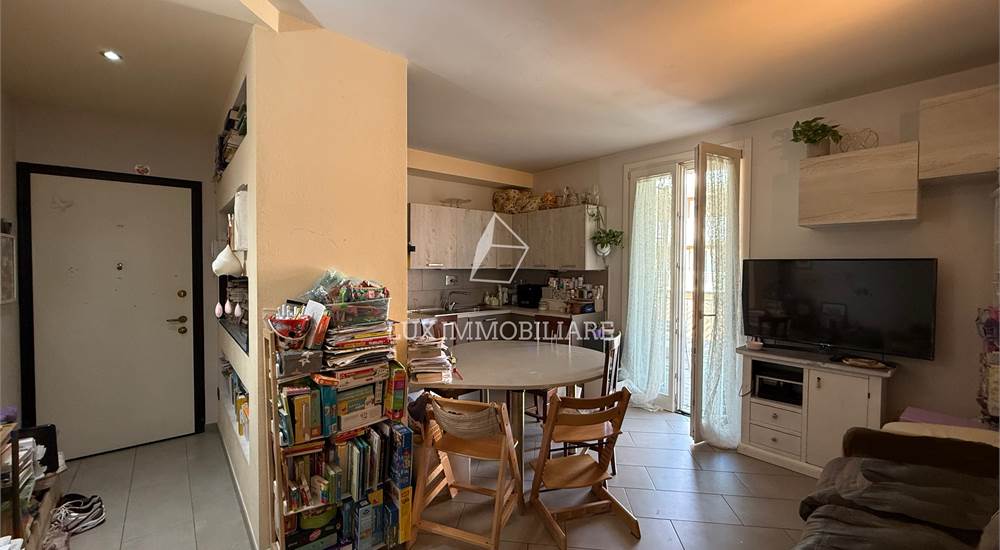 Sala con cucina a vista