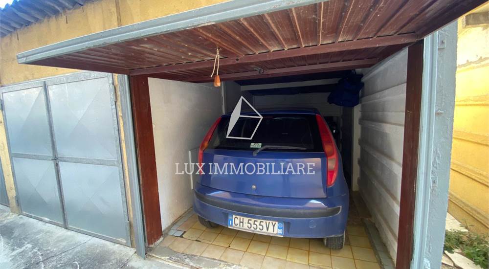 garage